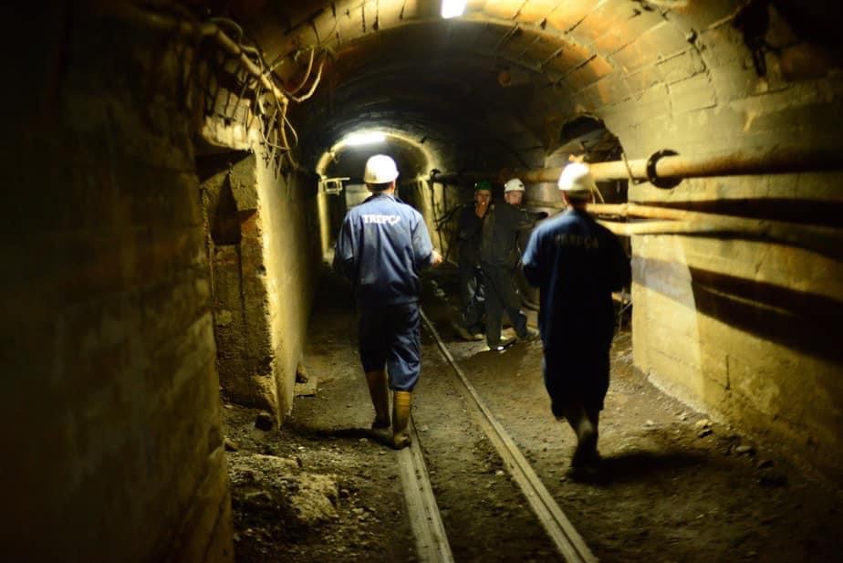 50 minatorë kanë mbetur nën Trepçë që 15 orë, shkak një defekt i energjisë elektrike