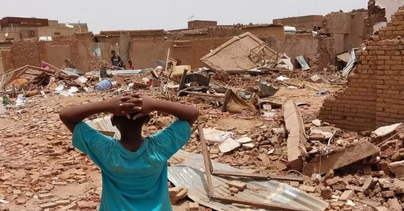 Kriza në Sudan, të dyshuarit për krime lufte lihen jashtë burgut